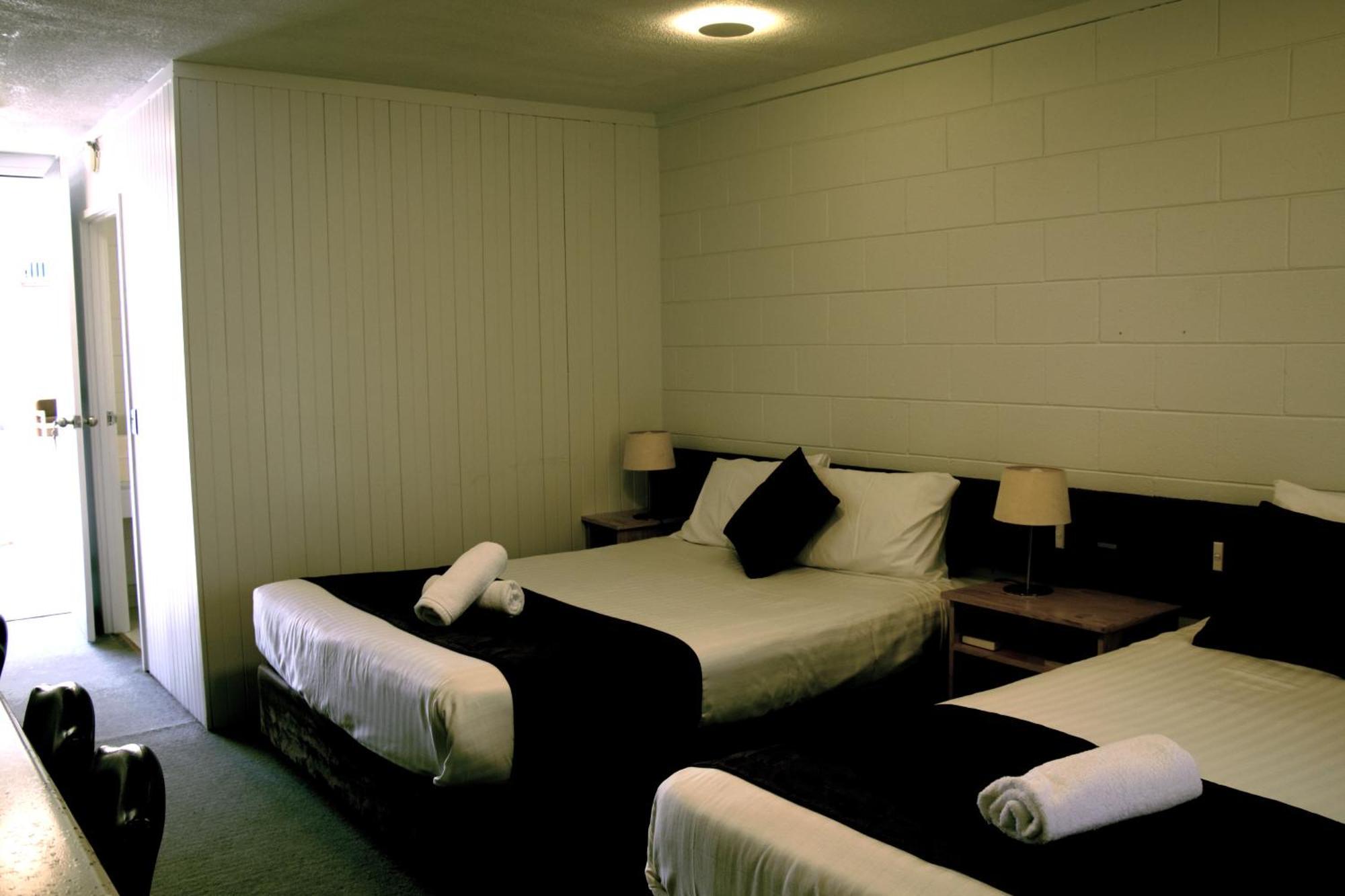 Bendigo Motor Inn Kangaroo Flat Bagian luar foto