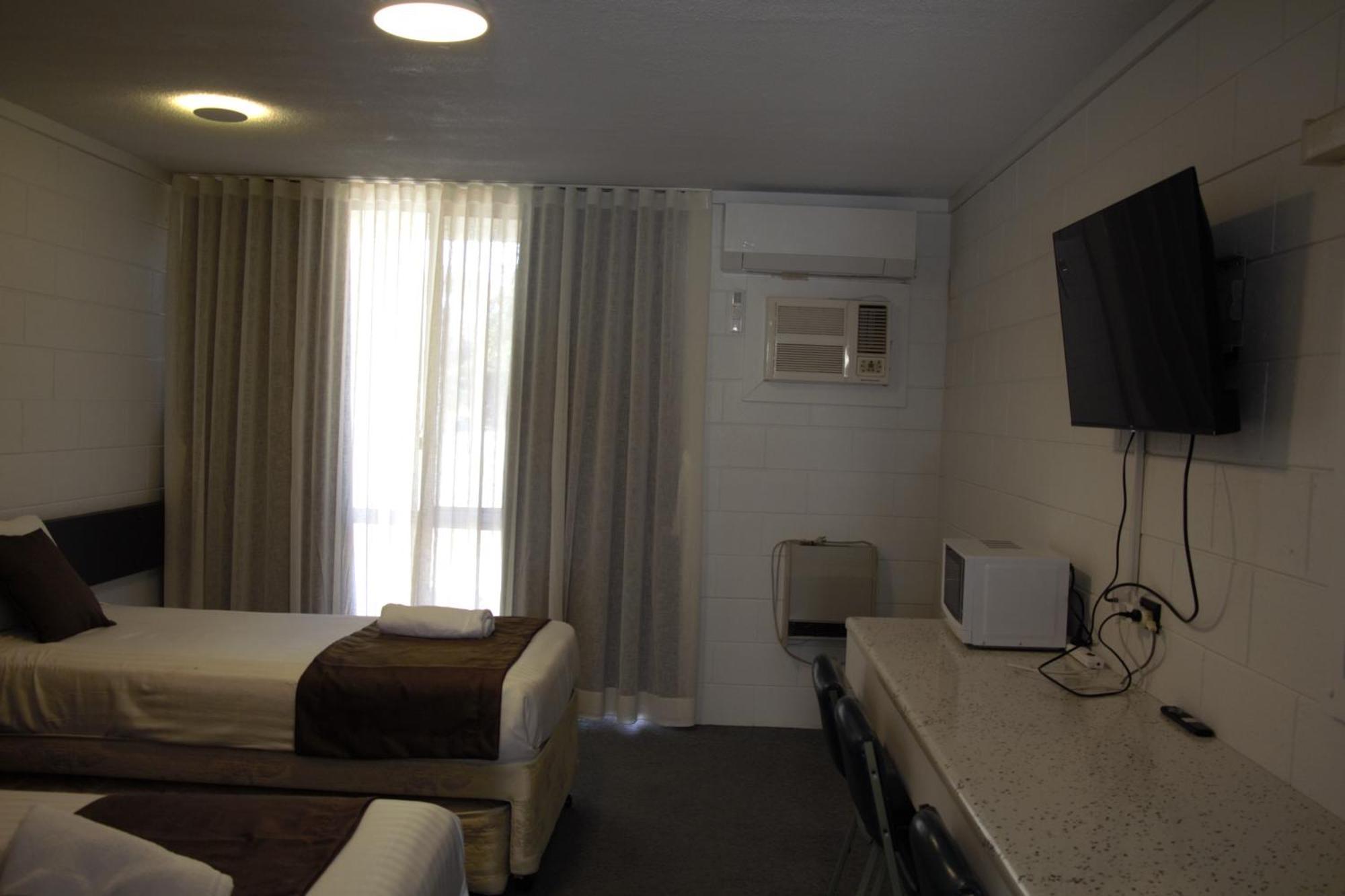 Bendigo Motor Inn Kangaroo Flat Bagian luar foto
