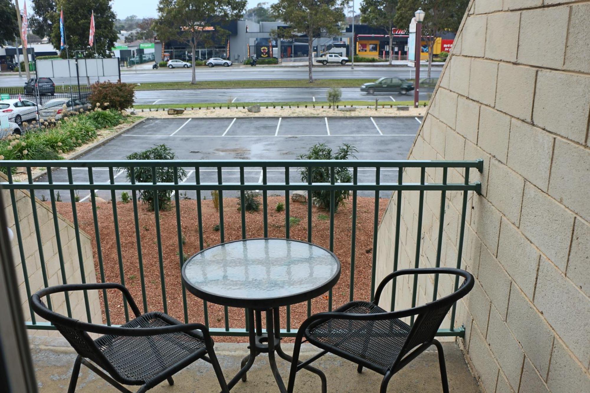 Bendigo Motor Inn Kangaroo Flat Bagian luar foto