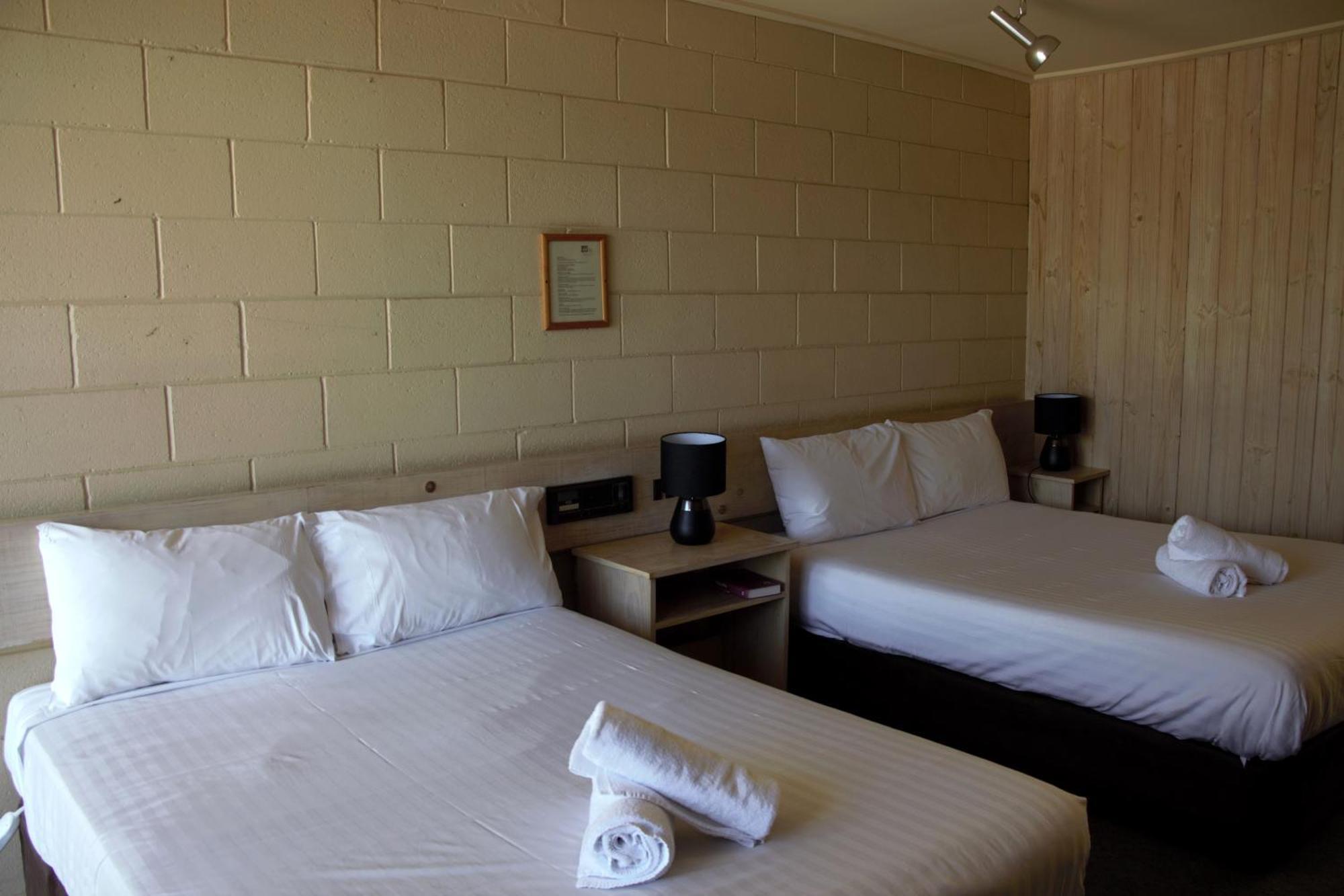 Bendigo Motor Inn Kangaroo Flat Bagian luar foto